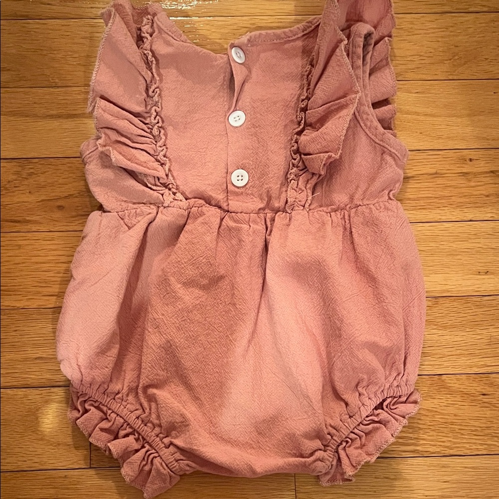 Amazon Pink Ruffled One Piece - Picture 2 of 3